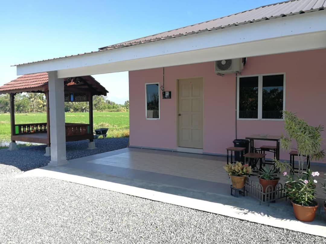 Chalet Desa Halban Kangar Ngoại thất bức ảnh