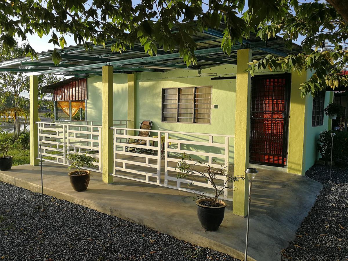 Chalet Desa Halban Kangar Ngoại thất bức ảnh